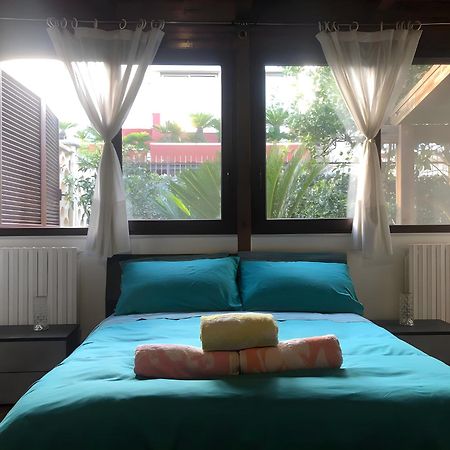 Sea Breeze Villa - Luna Apartment Bari Kültér fotó