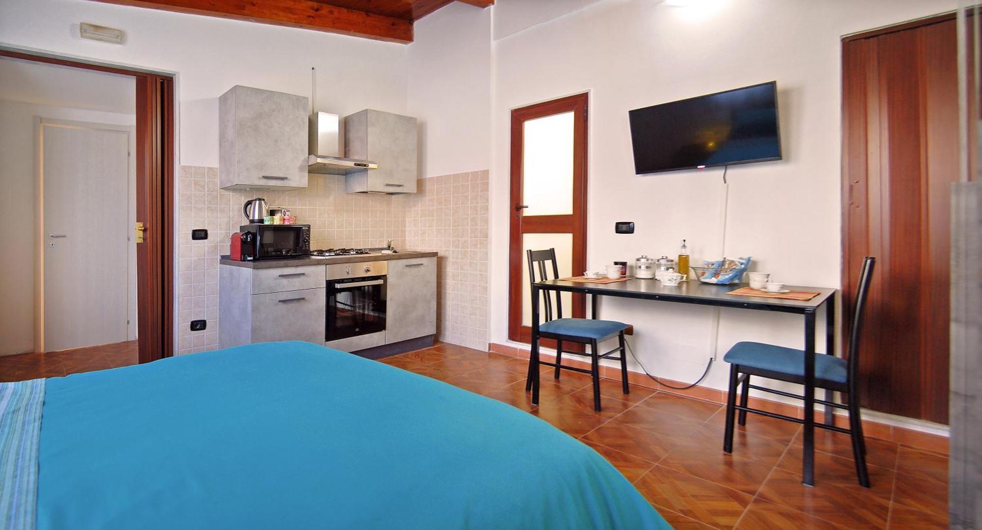 Sea Breeze Villa - Luna Apartment Bari Kültér fotó